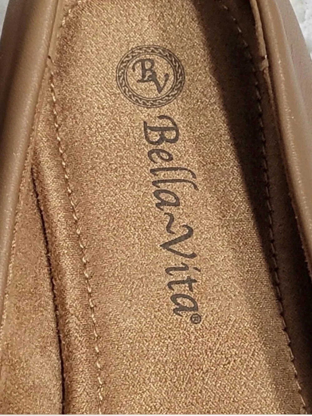 Bella Vita Pointed Toe Knot-Trim Flats in Taupe